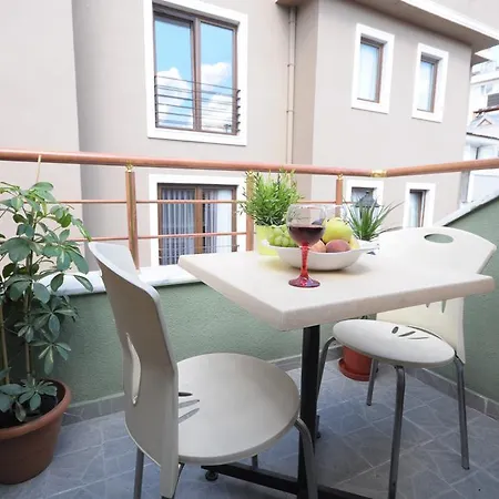 Aparthotel King Aparts Suites