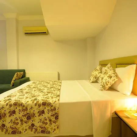Aparthotel King Aparts Suites *