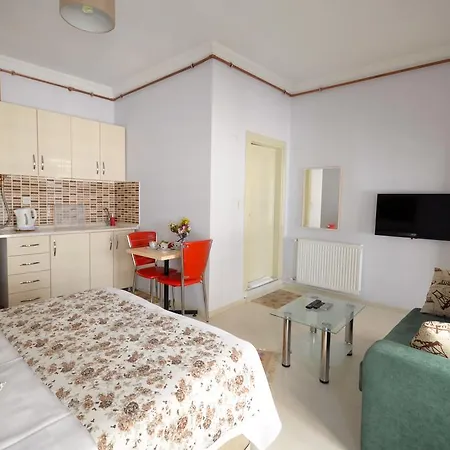 King Aparts Suites Aparthotel *