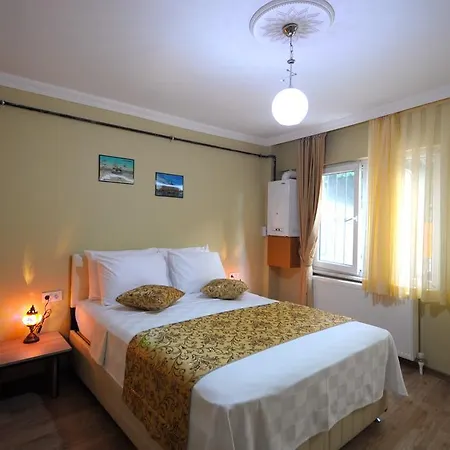 King Aparts Suites Aparthotel