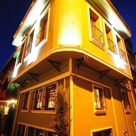 King Aparts Suites Aparthotel *